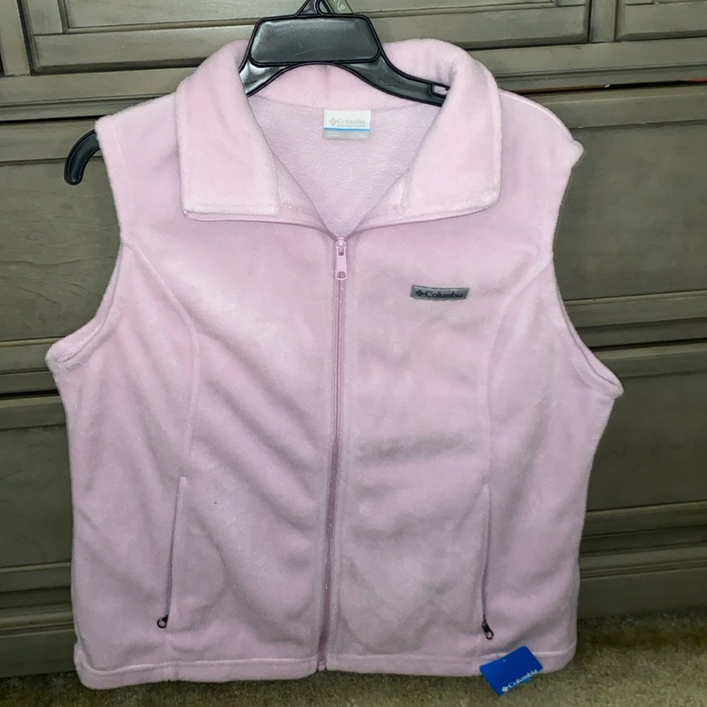 Women’s Columbia vest
